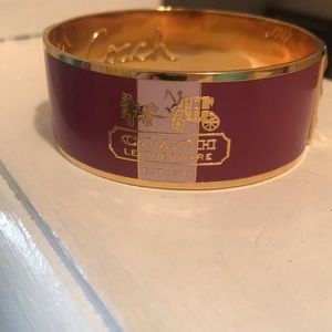 Authentic coach cuff